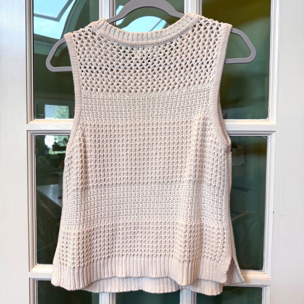 Universal Thread Womens Cream Open Knit Sweater Vest Sleeveless Crew Neck Large - Picture 2 of 6